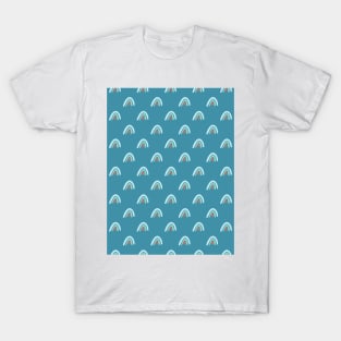 Pattern with rainbows T-Shirt